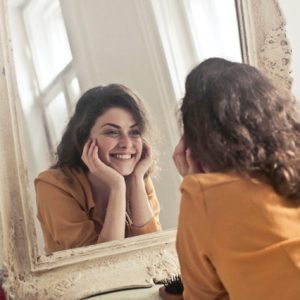 photo-of-woman-looking-at-the-mirror-774866 photo-of-woman-looking-at-the-mirror-774866