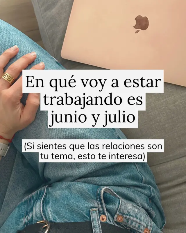 Muchas mujeres me dicen: “Siento que soy muy capaz en todo… menos en el amor.” Y no es porque no lo intenten. Es porque, sin darse cuenta, siguen eligiendo desde una herida. 👉 Por eso, en junio abro solo 2 plazas para mi programa INDIVIDUAL: Amor Consciente. Un proceso profundo para entender por qué te cuesta soltar, por qué te enganchas a quien no puede ofrecerte lo que necesitas y cómo empezar a construir una relación más sana contigo y con los demás. Y en julio, llega un programa grupal para mujeres que están cansadas de verse como “el problema” en sus relaciones…y de sentir que no son lo suficientemente valiosas. 💌 SI quieres reservar tu plaza para iniciar el programa en junio, comenta PROGRAMA y te mando el link para agendar la sesión de valoración previa. #relacionessanas #relacionesconscientes #amorconsciente #relacionestoxicas #dependenciamoemocional #apegoansioso